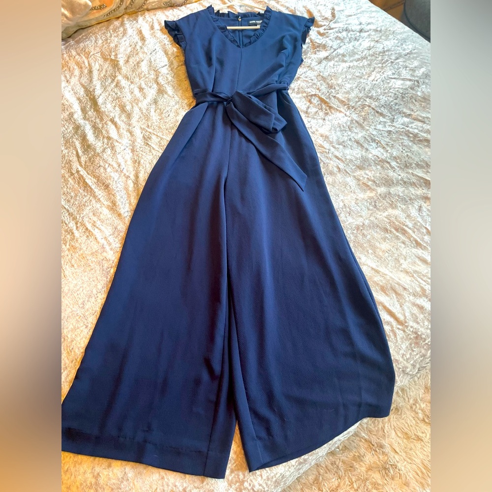 Karl Lagerfeld V-neck Belted Crop Jumpsuit Navy Size 6 NEW